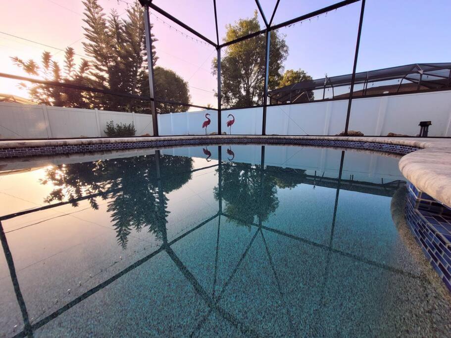 Blue Door Retreat - Luxury Pool Home - Sleeps 8 Cape Coral Eksteriør bilde